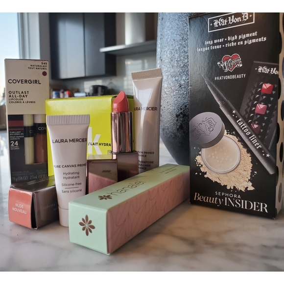 Makeup & Skincare Lot - Picture 3 of 5